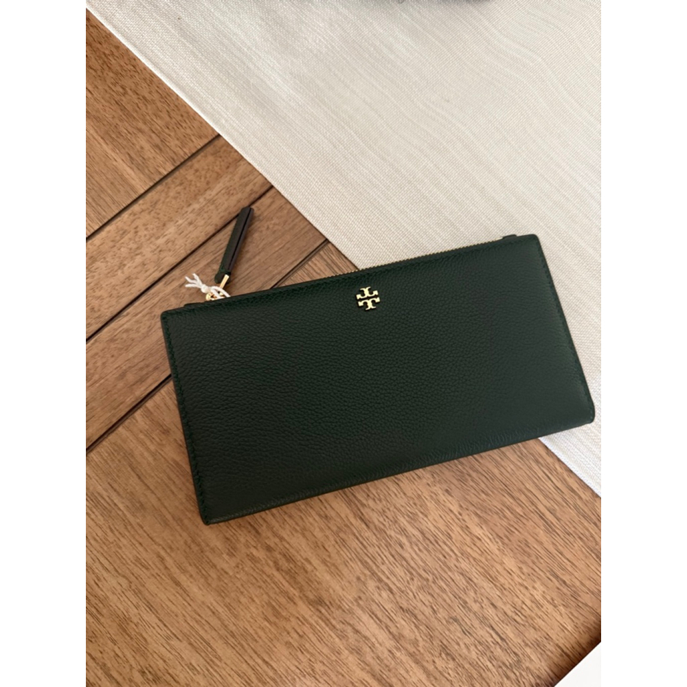 New Tory Burch Blake slim wallet in basil color - Picture 4 of 6